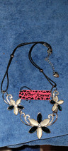 New Betsey Johnson Necklace Black White Flowers Summer Spring Collectible Nice - $14.99