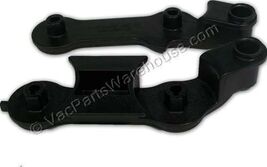 1 Bissell Vacuum Part 2036802 / Swivel Arm Retainer L / H, R / H 9200 Pr... - $13.90 CAD