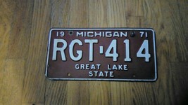 1971 Original Michigan State Auto License Plate RGT-414 Vintage Vehicle - £23.31 GBP