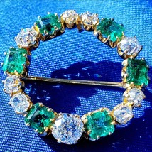 Earth mined Diamond Emerald Circle Deco Brooch Elegant Antique 18k Gold ... - $35,126.25