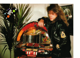 Jon Bon Jovi Trey Ames teen magazine pinup clipping juke box Rockline Teen Beat - £2.79 GBP