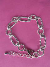 Shiny Silver Twisted Chain Bracelet - £9.55 GBP