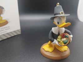 Hallmark A Year Of Disney Magic Thankful Donald  2014 Ornament Thanksgiving - £7.29 GBP