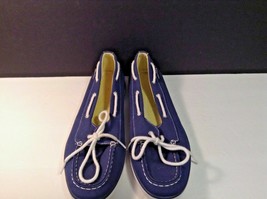 Nautica Womens Sz 10 Flat Navy Blue Shoes Slip On Comfort Shoes Boat - £15.79 GBP