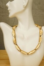 Vintage Costume Jewelry Gold Tone Metal Geometric Link TRIFARI Necklace 16&quot; - £19.75 GBP