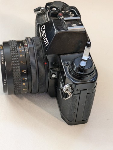 Canon A-1 SLR 35mm Manueller Fokus Kameragehäuse Schwarz Linse Teile Oder Repair Item image 3
