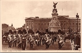 Guards in the Mall London England Postcard PC621 - $18.99