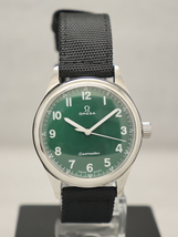 Vintage Omega Seamaster 40 mm Swiss Made Men&#39;s Wristwatch. - $350.00