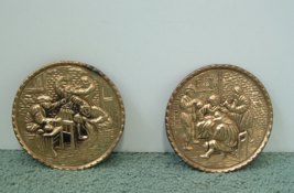 Small metal embossed with colonial tavern scene vintage wall pockets set - $469.46 MXN