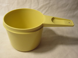 vintage Tupperware #761: Measuring Cup - 1 Cup - Pastel Yellow - $4.00