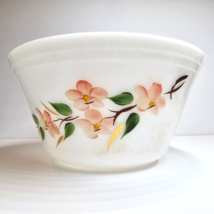 Federal Glass Gay Fad Apple Blossom 9&quot; Mixing Bowl White Glass Vintage - £31.03 GBP