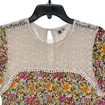 Kut From The Kloth Boho Top Size Medium Multi Color Floral &amp; Lace Rayon Womens  - £15.81 GBP