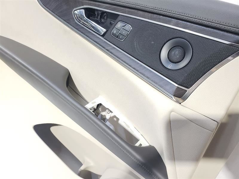 Cappuccino Front Left Interior Door Trim Panel OEM 2019 Lincoln Nautilus Item image 2