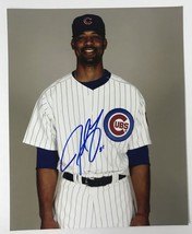 Derrek Lee Autographed Glossy 8x10 Photo - Chicago Cubs - £15.63 GBP