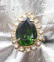 Fabulous Green &amp; Crystal Rhinestone Gold-tone Ring 1960s vint. size 7 adjustable - £10.32 GBP