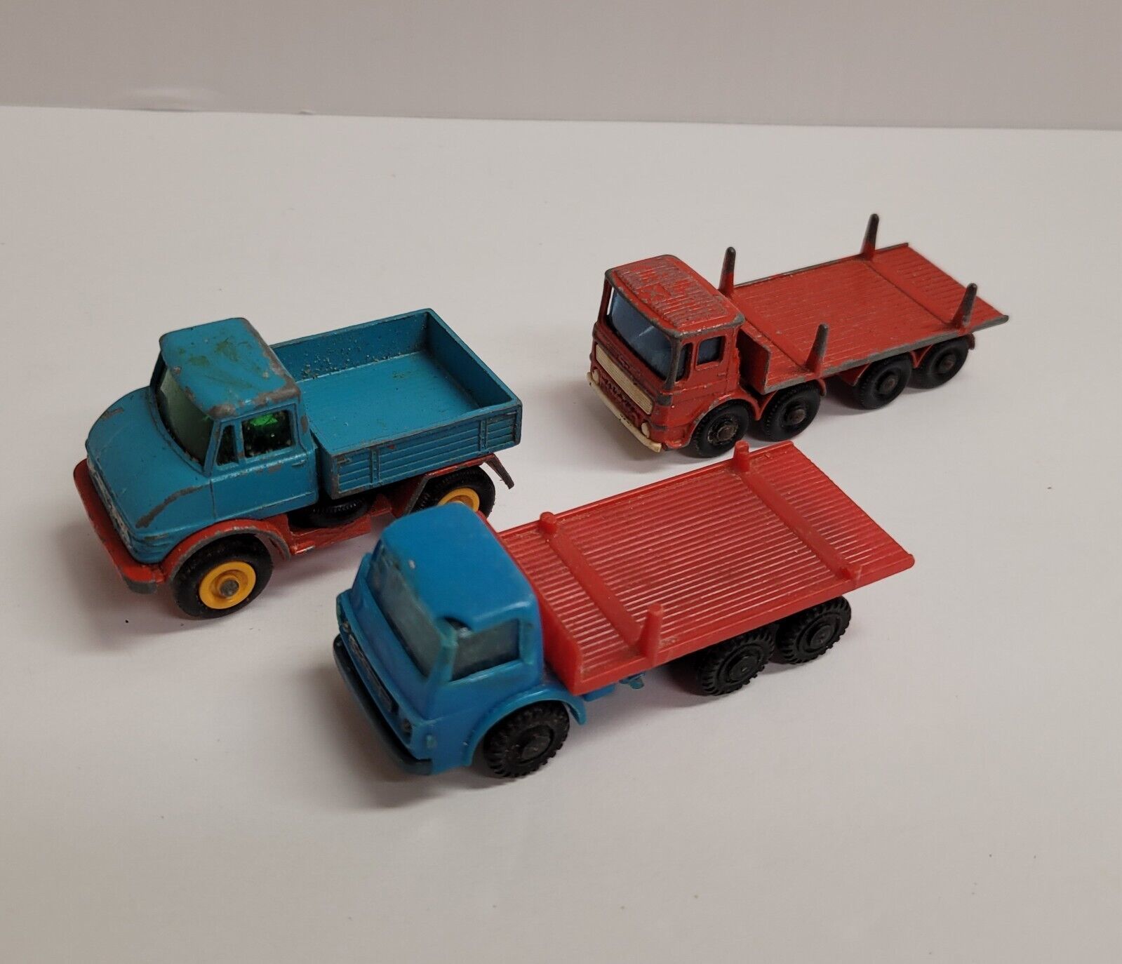 Primary image for Vintage Lot of 3 Vintage Diecast Trucks Ergomatic Cab Pipe Matchbox Mini Mite