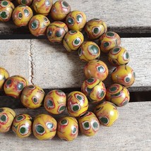 Antique Style Hundred Eyes Yellow Gabri Style Glass beads Necklaces - $1,142.12 MXN