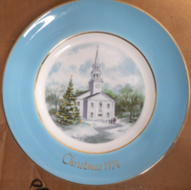 1974 Avon Christmas Plate &quot;County Church&quot; 2nd Edition By Enoch Wedgwood England - £11.05 GBP