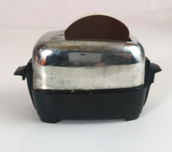 Vintage 1950s Pop-Up Toaster Metal &amp; Plastic Salt &amp; Pepper Shakers Works... - €12,39 EUR