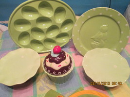 Green Devilled  Egg Plate Platter, Titbit Sandwich Plate, Pedestal cupcake Platt - £135.53 GBP