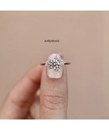1.36 CT Round Cut Simulated Engagement Ring, Moissanite Cluster Engageme... - €85,28 EUR