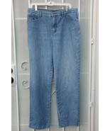 GLORIA VANDERBILT ~ Sz 12 ~ Straight Stretch Jeans Inseam 31&quot; ~ SHIPS FREE - £15.79 GBP
