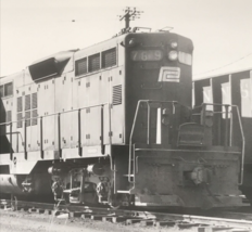 Penn Central Railroad PC #7089 GP9 Electromotive Train B&amp;W Photo Youngwood PA - £7.58 GBP