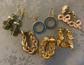Lot Of 5 - Gold Plated Dangle Earrings (Pre-owned) - £5.53 GBP