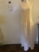 Vintage Oscar de la Renta for Swirl Cream-Colored NIghtgown - £36.92 GBP