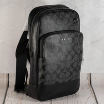 COACH 37573 GRAHAM PACK IN SIGNATURE CANVAS (Charcoal/Black) - $3,907.17 MXN