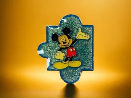 WDW Disney Resort Pin Mickey Friends Puzzle Series Mickey Mouse Green - $11.87