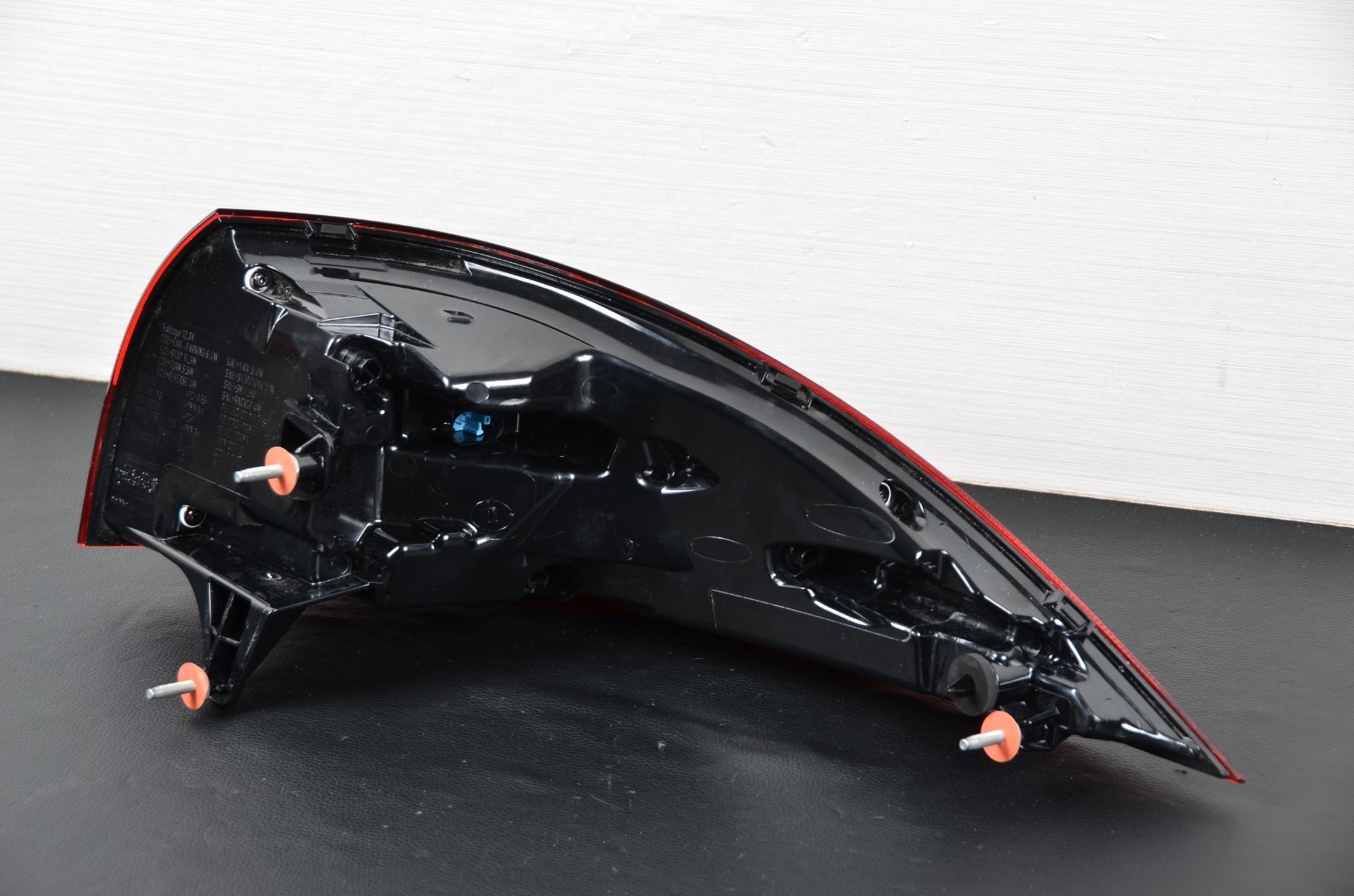 2020-2023 Mercedes-Benz GLE-Class Outer LED Tail Light Left Driver Side OEM Item image 6