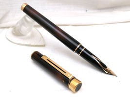 Sheaffer Targa 1032 Fountain Pen Laca Tortoise Shell Nib en Oro 14k - £103.57 GBP