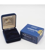 Goebel Disney Olszewski Miniature Snow White Sneezy Presentation Box ONLY - £8.60 GBP