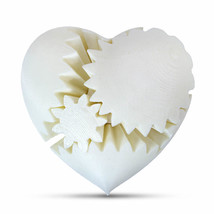 Gear Heart 3D Printed Puzzle Large - Coconut (white) - £27.53 GBP