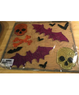 Skulls &amp; Bats Gel Clings Impact Innovations - $3.99