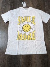 Cotton On NWT Womens XS White Smile More Relaxed Boyfriend Fit T-shirt BZ - £12.58 GBP