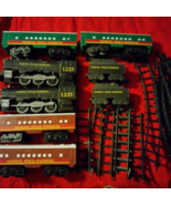 North Pole Express Trains 1995 PARTS  8 cars 17 pieces track Scientific ... - $852.74 MXN