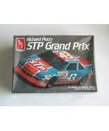 FACTORY SEALED  #43 Richard Petty STP Grand Prix #6728 - €12,84 EUR