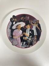 Avon Images Of Hollywood Easter Parade 1975 Plate &amp; Stand 8&quot; Judy Garland - $9.49