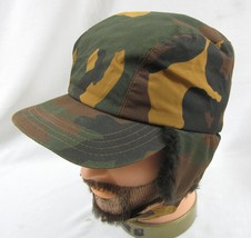 Vintage Tan Green Camo Medium Hat Ear Flaps 3M Thinsulate Hunting Cap Camouflage - £27.11 GBP