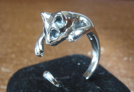 Kitty Cat Ring 925 Sterling Silver Ring Solid Silver Sizes 7 and 8 - £24.98 GBP