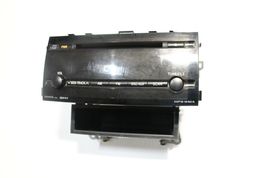 2006-2009 TOYOTA PRIUS OEM RADIO CD PLAYER P2634 image 2