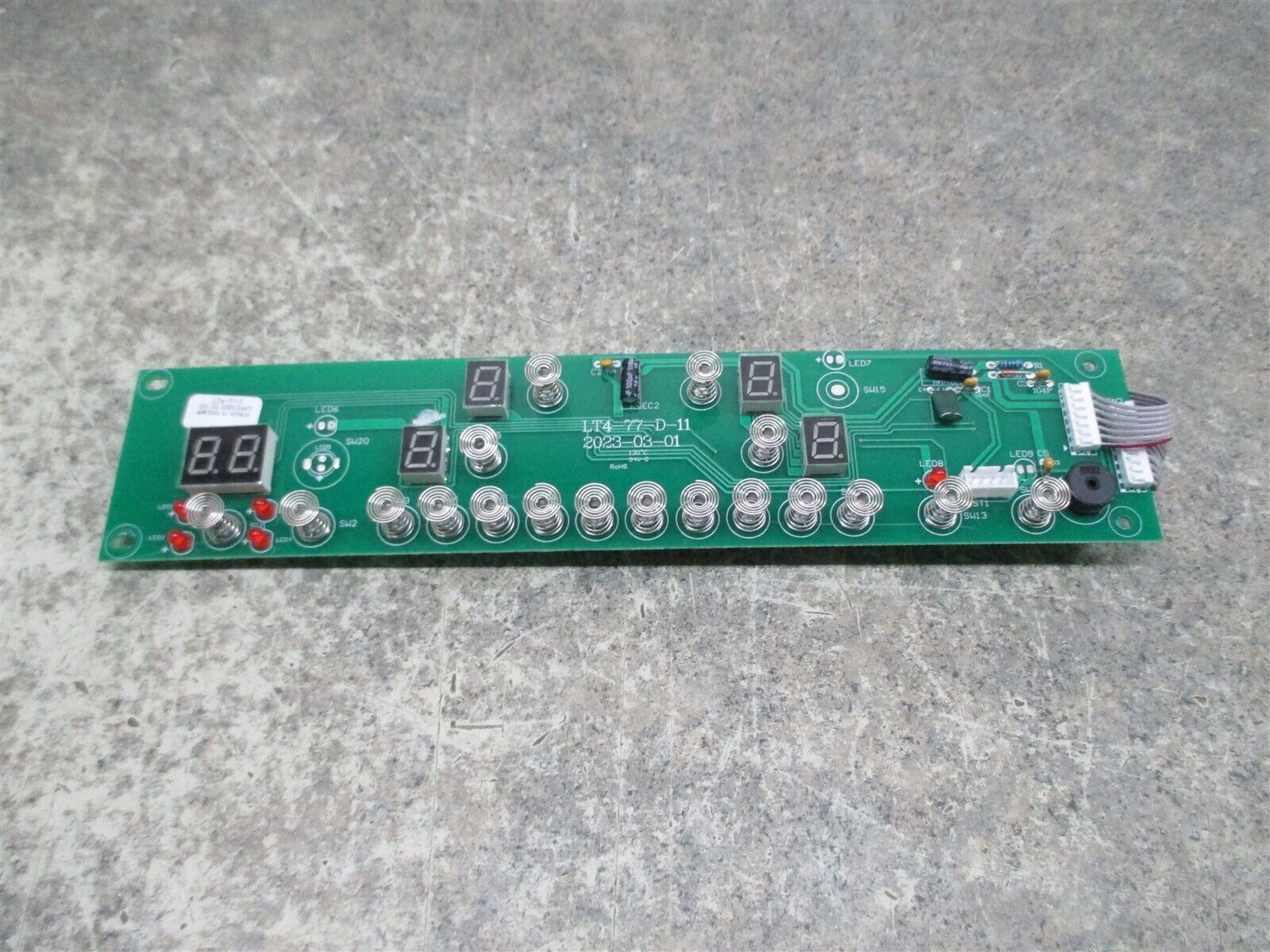 Full-size item image