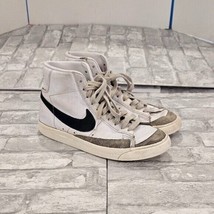 Nike Men&#39;s Blazer Mid &#39;77 Vintage Men size 7, Women Size 8.5 - $761.39 MXN