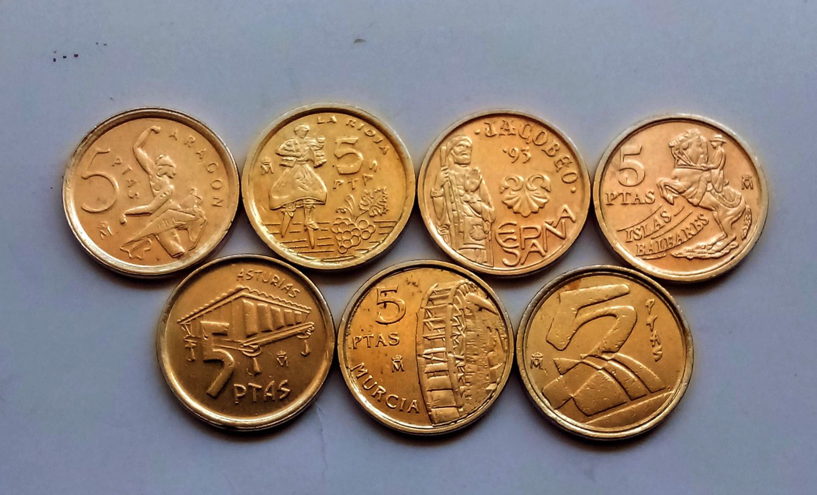 عتيق 25 بسيطا اسبانيا (7قطع مختلف)  - $135.50