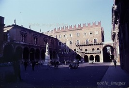 1967 Piazza Dei Signori Dante Logia Dei Consiclio Verona Italy Ektachrome Slide - £2.78 GBP