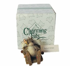 Charming Tails figurine fitz floyd Box mouse anthropomorphic Heading Slopes ski - £31.10 GBP