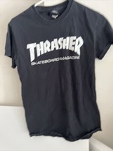 Thrasher T-Shirt Adult Small Skateboard Magazine Graphic Black Short Sleeve - £11.74 GBP