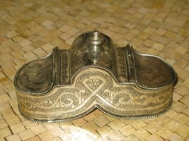 Moroccan Engraved Silver Box - Silver Box - Vintage Moroccan Jewelry Trinket Box - £21.97 GBP